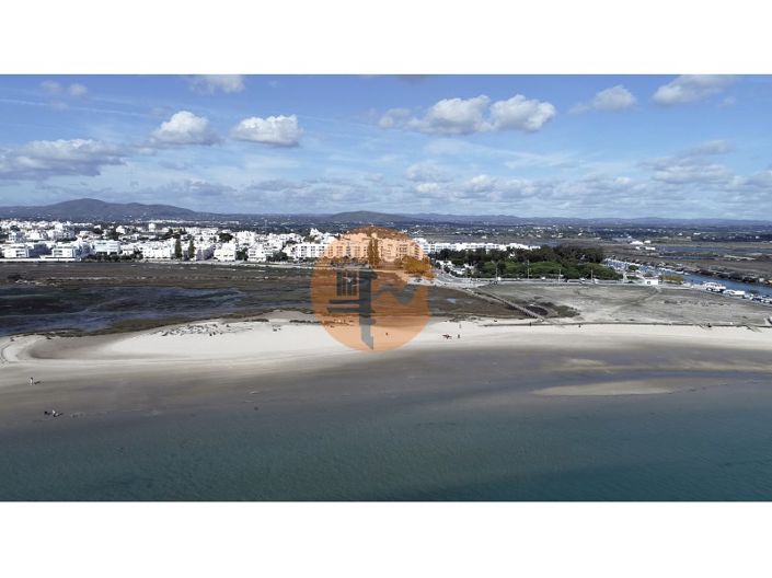 Image No.13-3 Bed House for sale