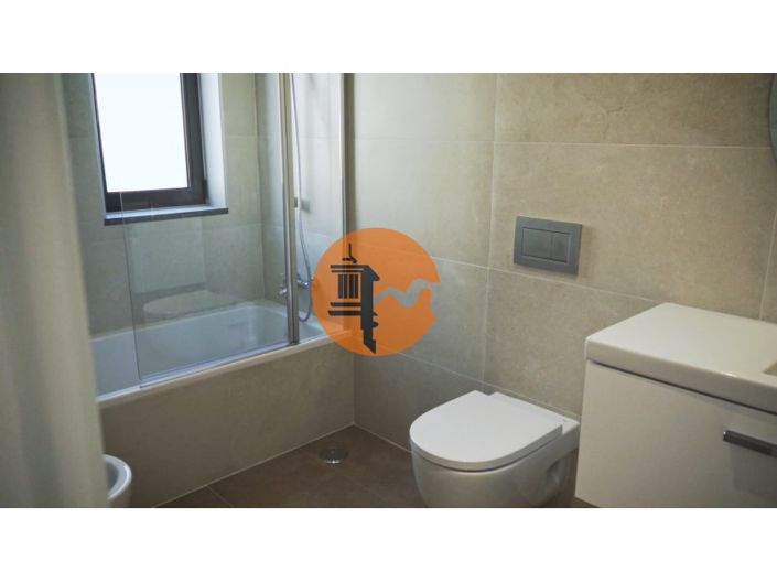 Image No.20-3 Bed House for sale