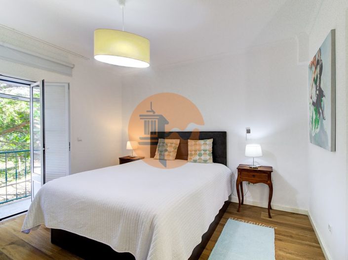 Image No.26-4 Bed House for sale