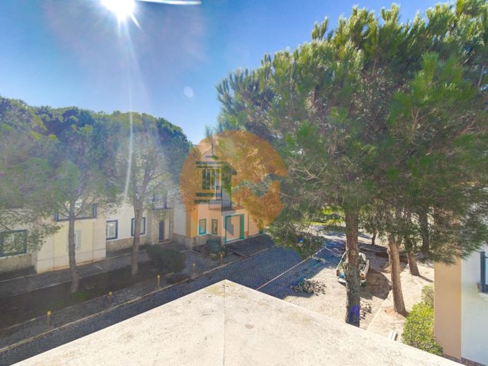 Image No.36-4 Bed House for sale