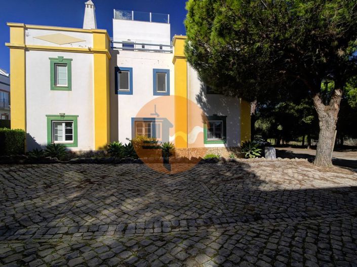 Image No.54-4 Bed House for sale