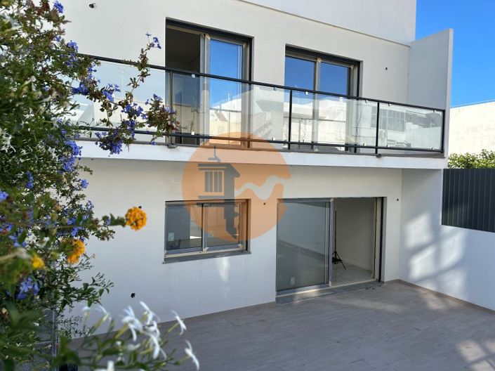 Image No.2-Maison de 3 chambres à vendre à Olhão