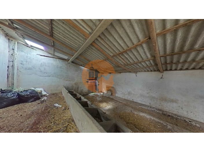 Image No.41-3 Bed House for sale