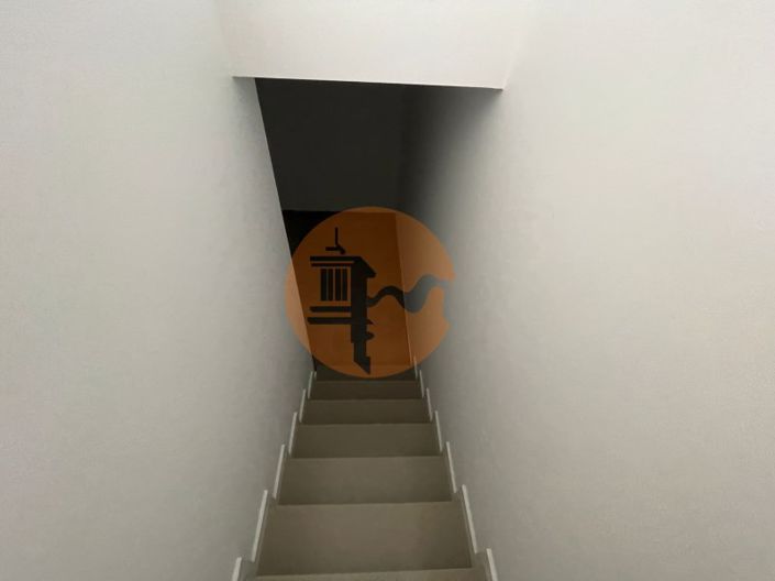 Image No.48-4 Bed House for sale