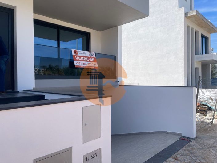 Image No.58-4 Bed House for sale