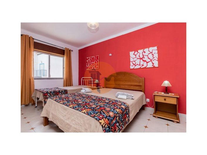 Image No.123-12 Bed Property for sale