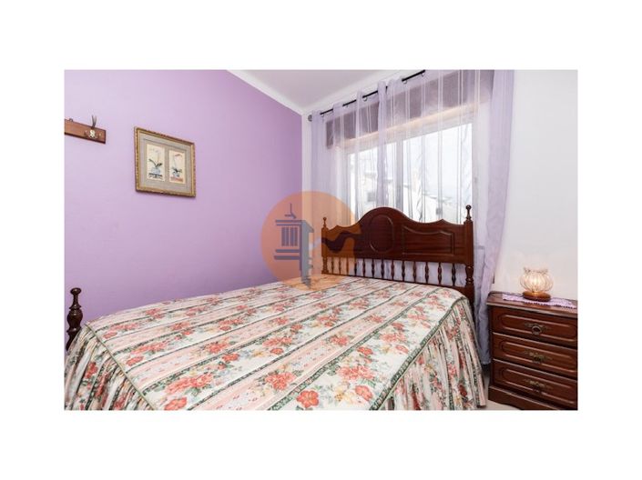 Image No.134-12 Bed Property for sale