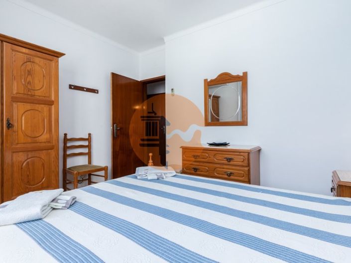 Image No.112-12 Bed House for sale