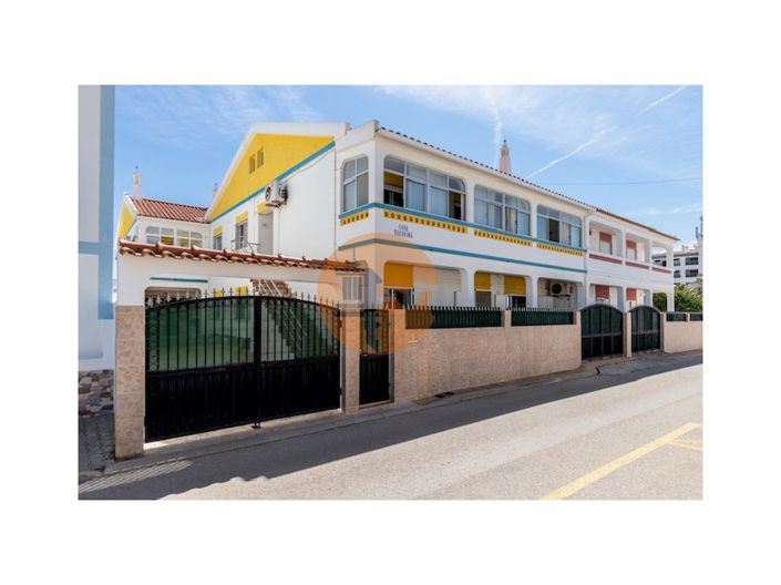 Image No.14-12 Bed House for sale