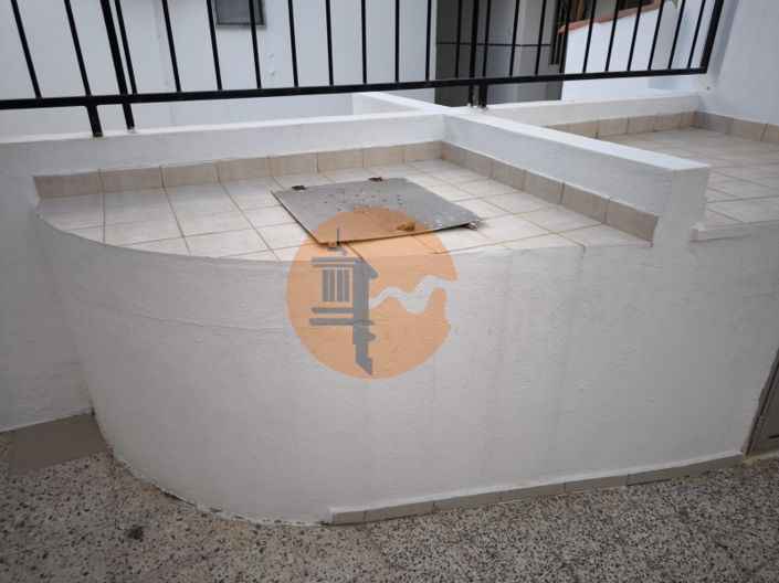 Image No.22-12 Bed House for sale