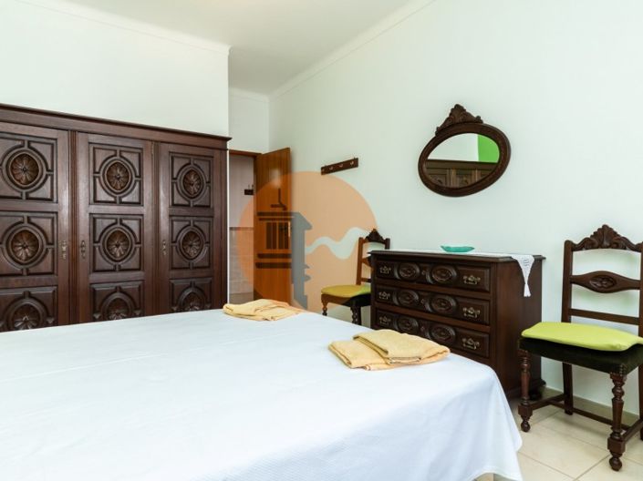 Image No.35-12 Bed House for sale