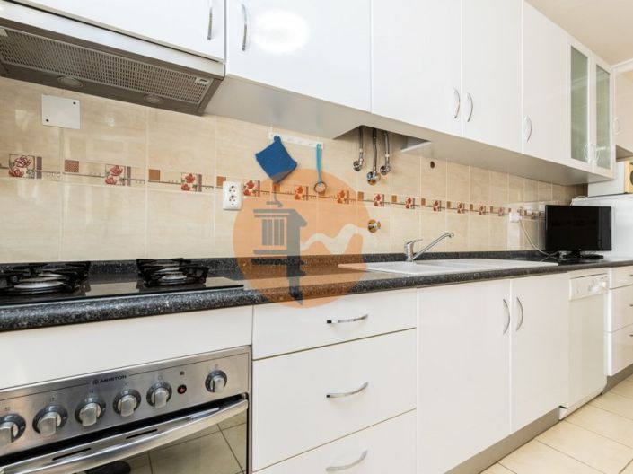 Image No.41-12 Bed House for sale