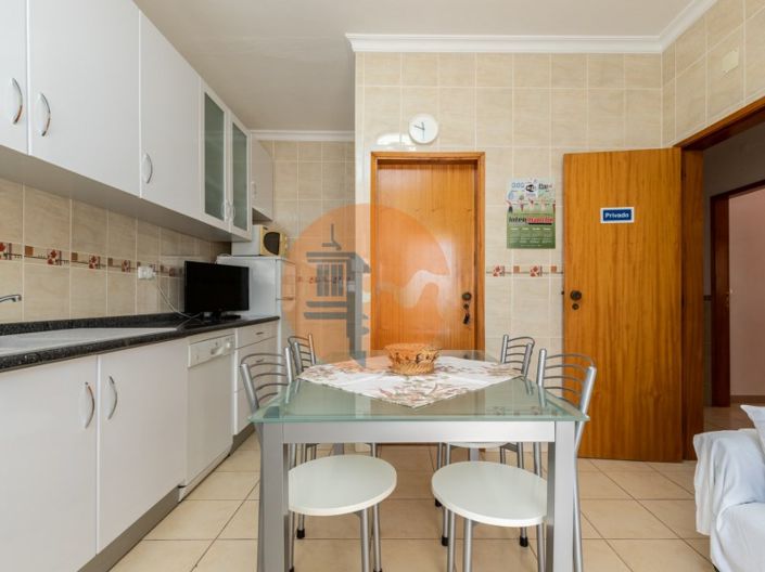 Image No.42-12 Bed House for sale