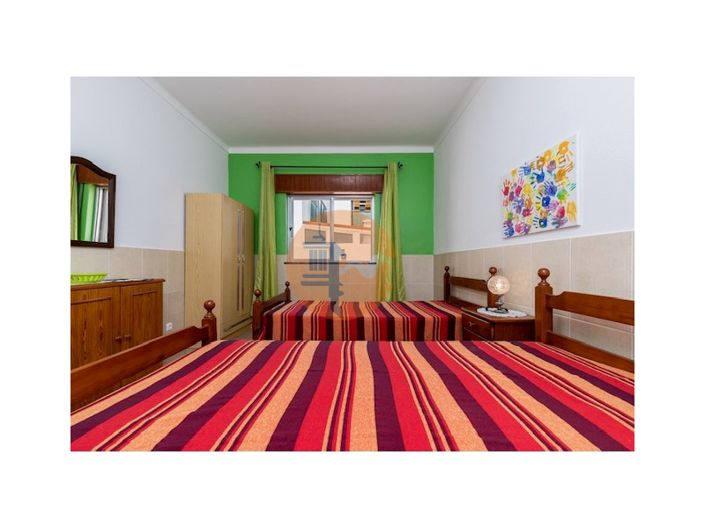 Image No.88-12 Bed House for sale