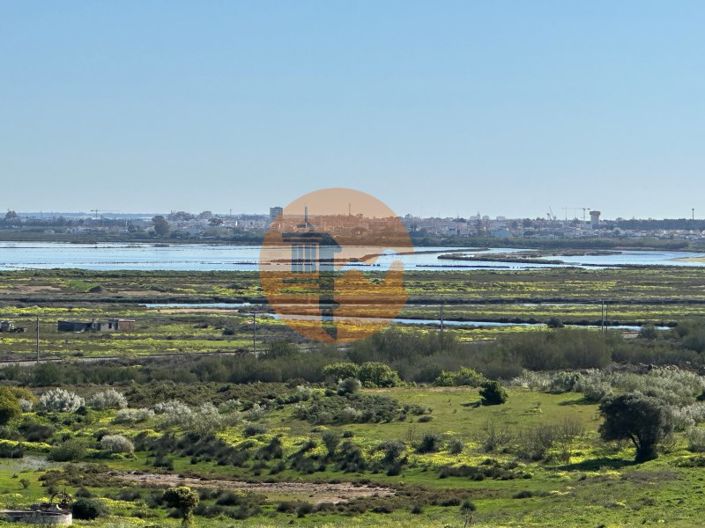 Image No.10-3 Bed House for sale