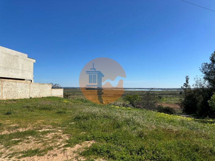 Image No.11-3 Bed House for sale