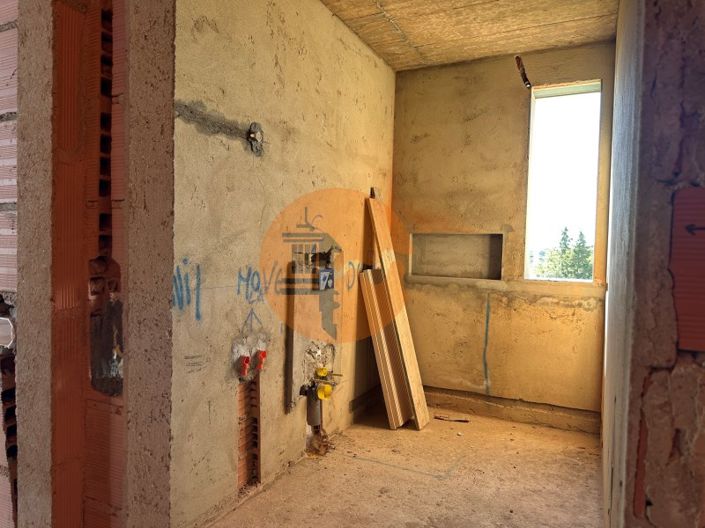 Image No.34-3 Bed House for sale