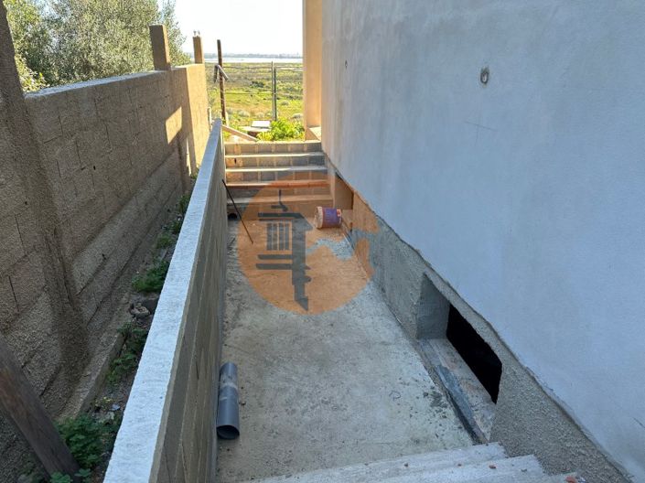 Image No.41-3 Bed House for sale