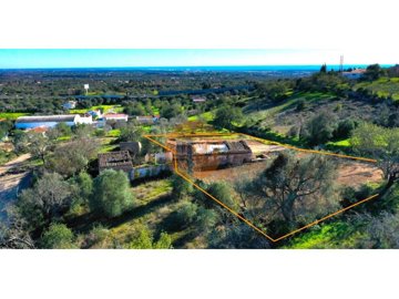 1 - Loule, House