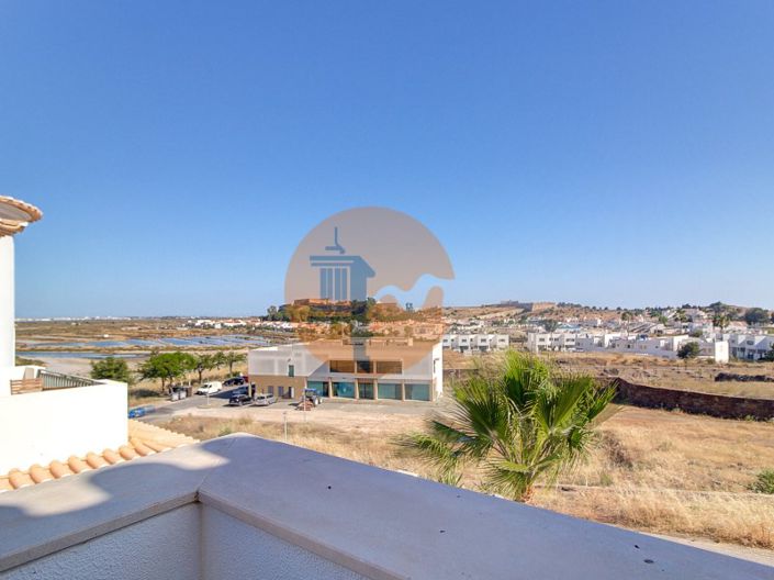 Image No.25-4 Bed House for sale