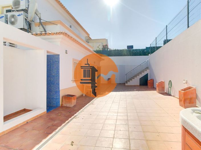 Image No.47-4 Bed House for sale