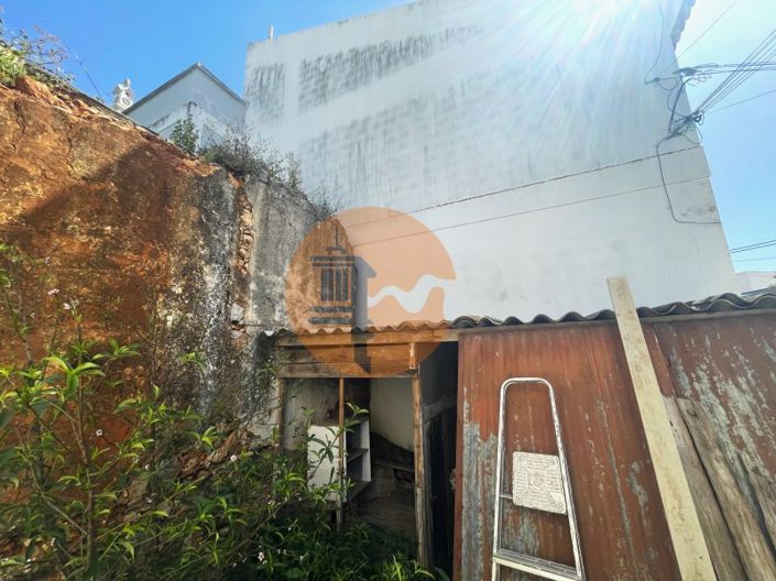 Image No.14-1 Bed House for sale