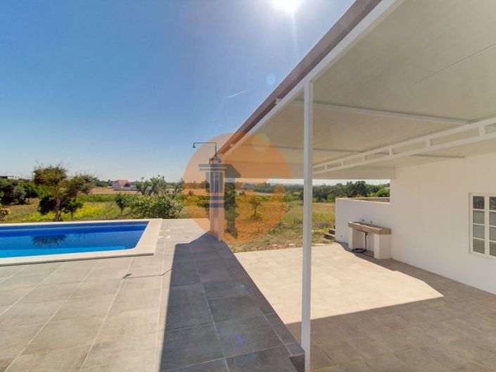 Image No.29-6 Bed House for sale