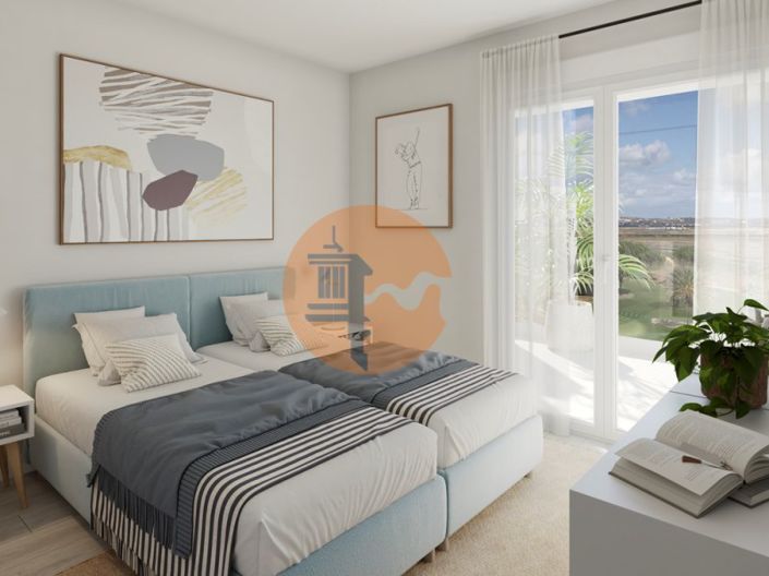 Image No.19-2 Bed Apartment for sale