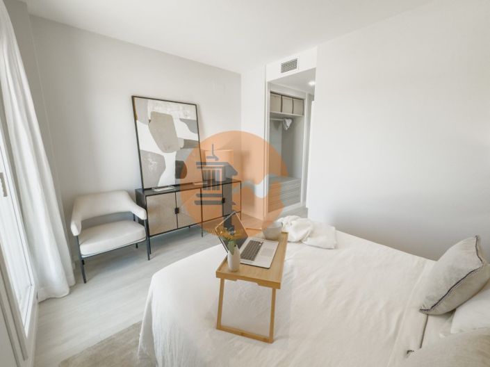 Image No.11-2 Bed Apartment for sale