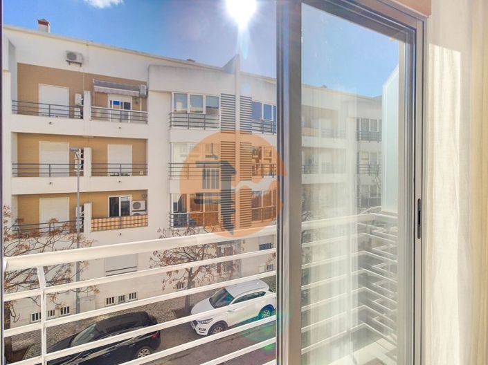 Image No.19-2 Bed Apartment for sale