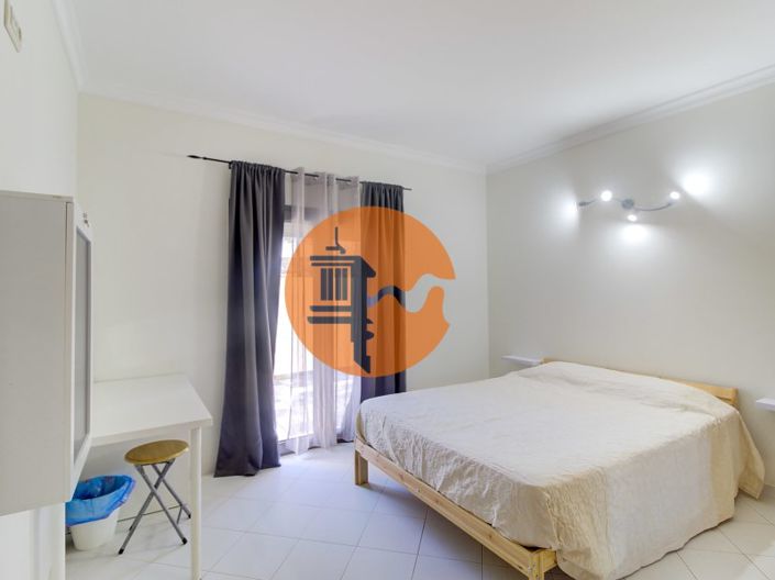 Image No.27-4 Bed House for sale