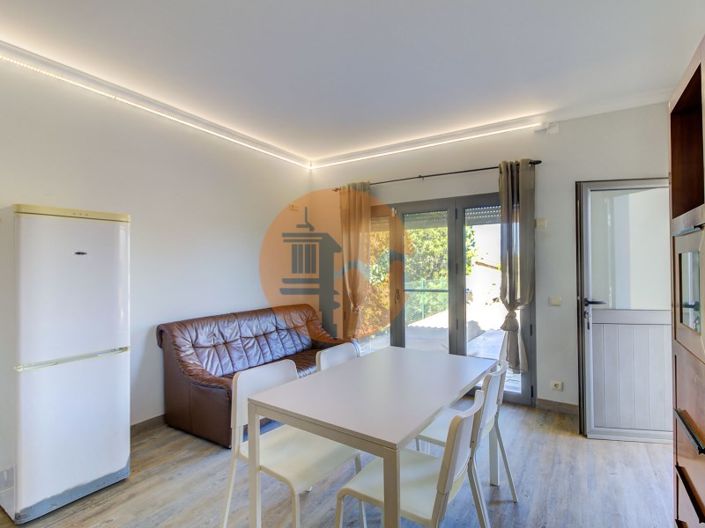 Image No.10-4 Bed House for sale