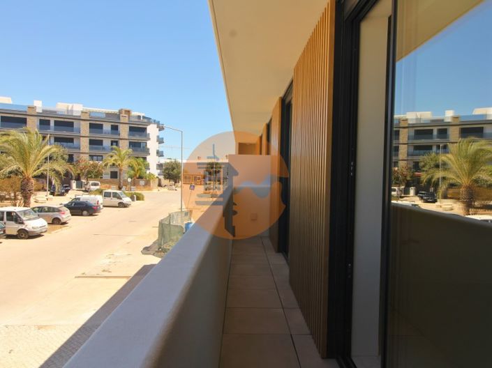 Image No.23-4 Bed House for sale