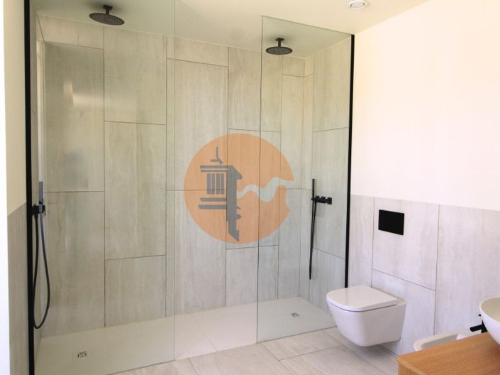 Image No.39-4 Bed House for sale