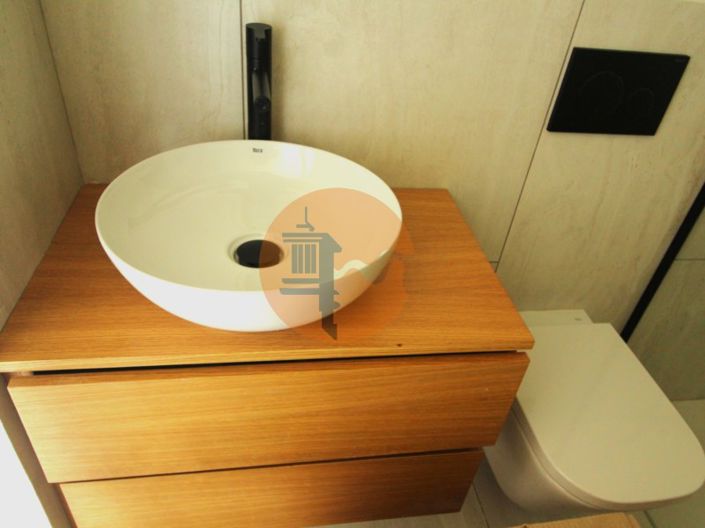 Image No.12-4 Bed House for sale