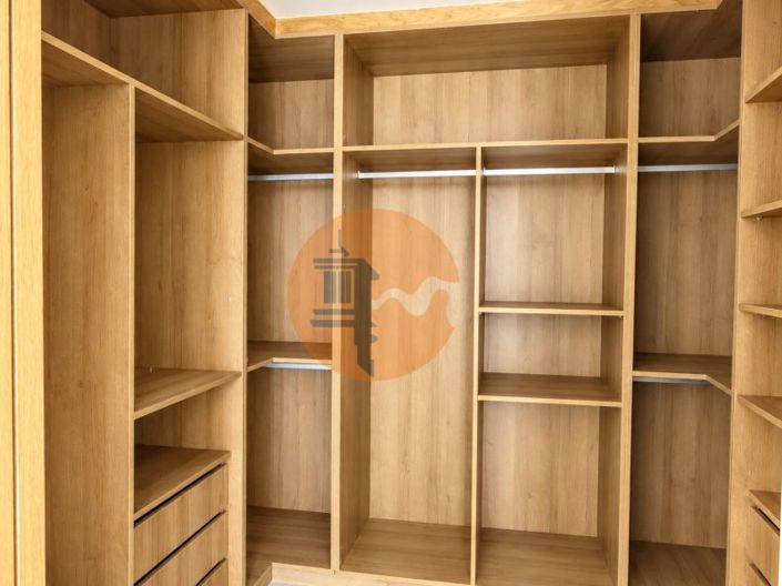 Image No.41-4 Bed House for sale