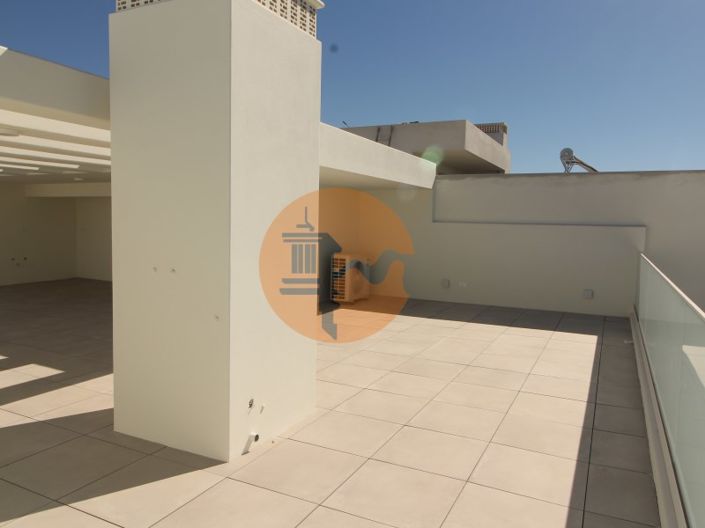 Image No.49-4 Bed House for sale