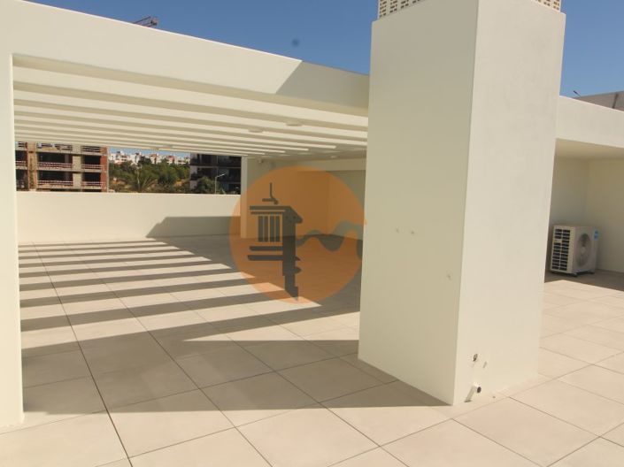 Image No.50-4 Bed House for sale