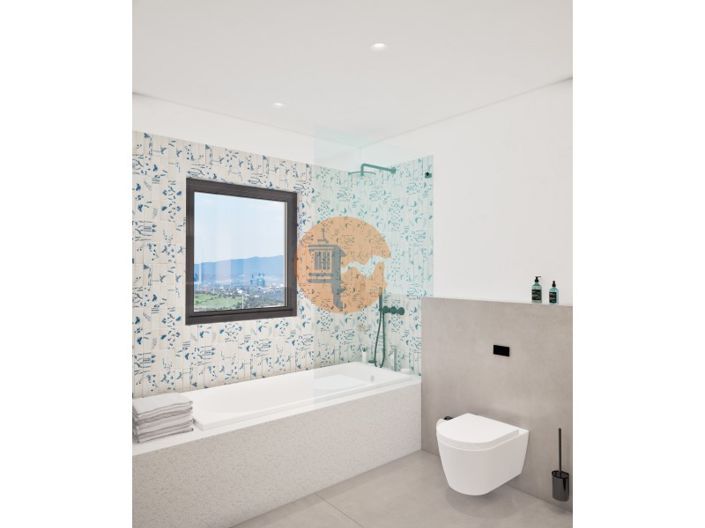 Image No.47-4 Bed House for sale