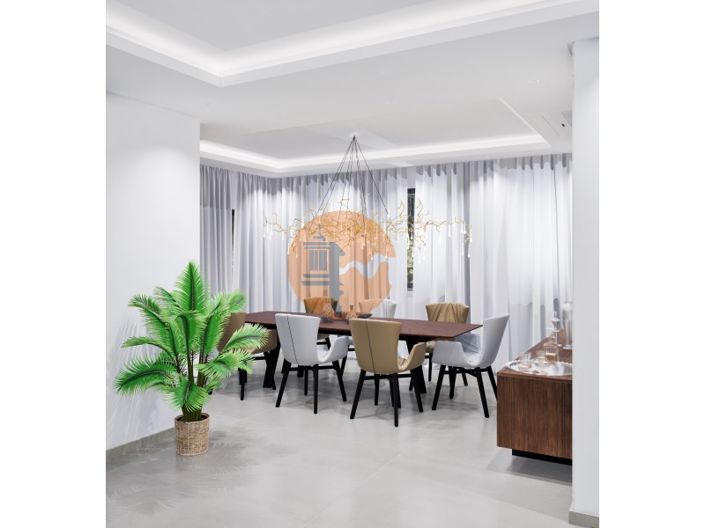 Image No.66-4 Bed House for sale