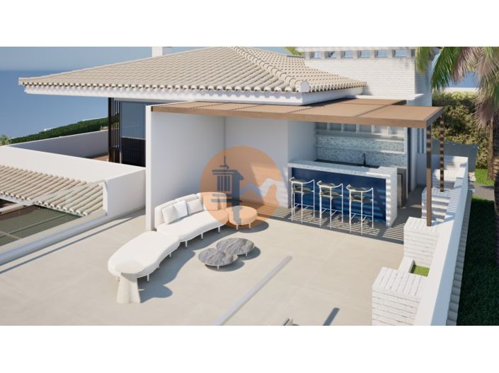 Image No.69-4 Bed House for sale