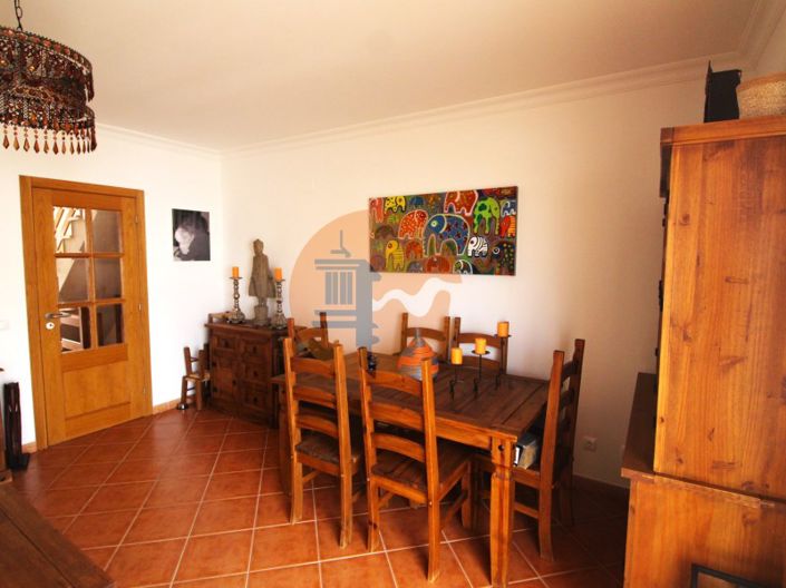 Image No.13-2 Bed House for sale