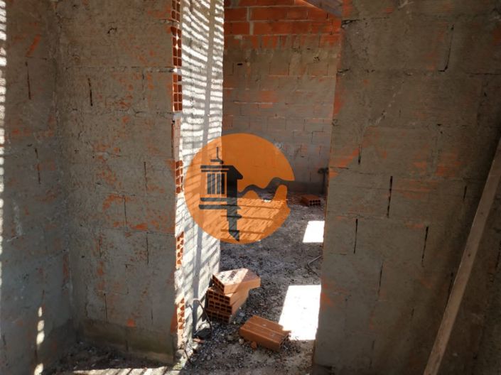 Image No.31-6 Bed Farmhouse for sale