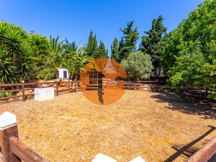 Image No.51-5 Bed House for sale