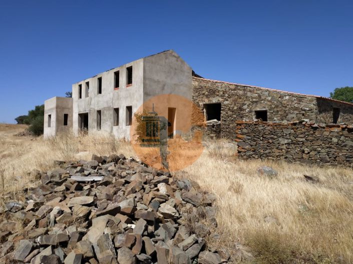 Image No.3-6 Bed Commercial for sale