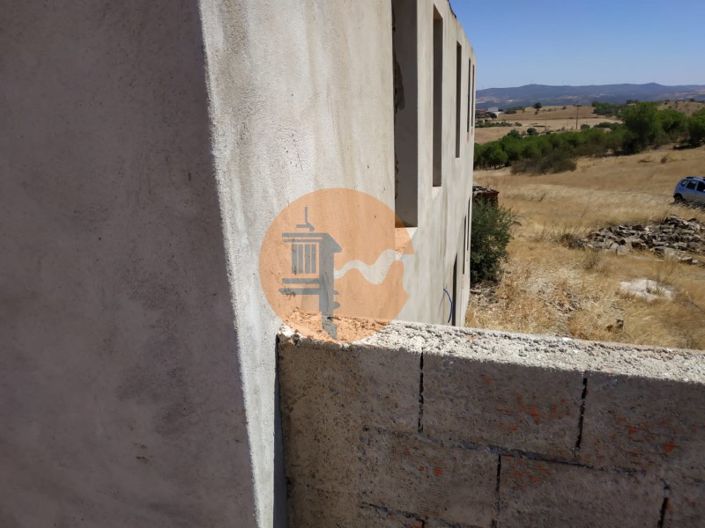 Image No.36-6 Bed Commercial for sale