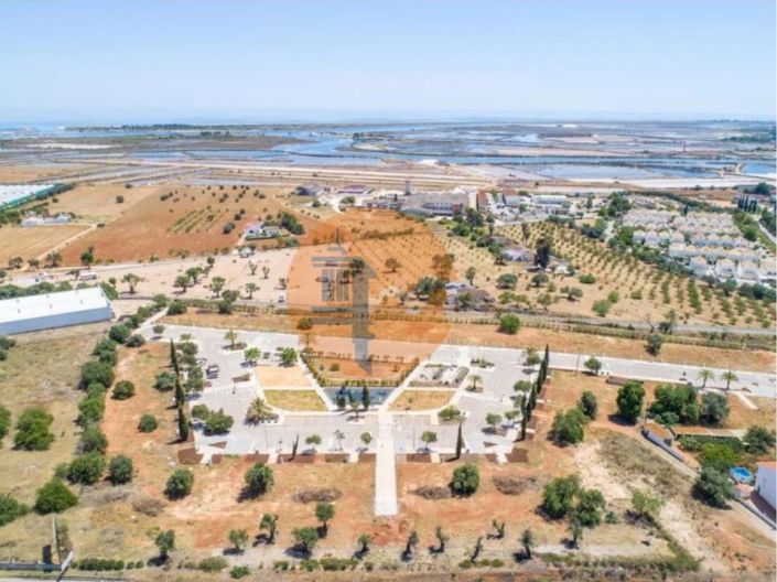 Image No.17-4 Bed House for sale