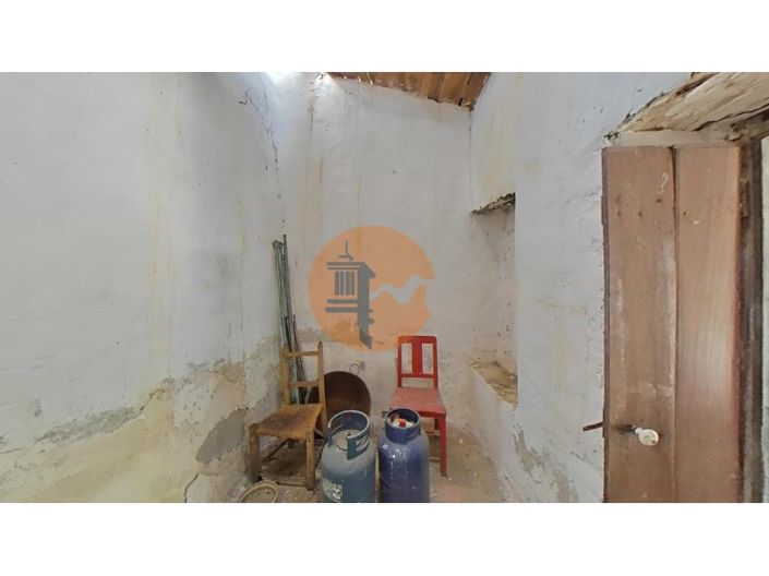 Image No.63-3 Bed House for sale