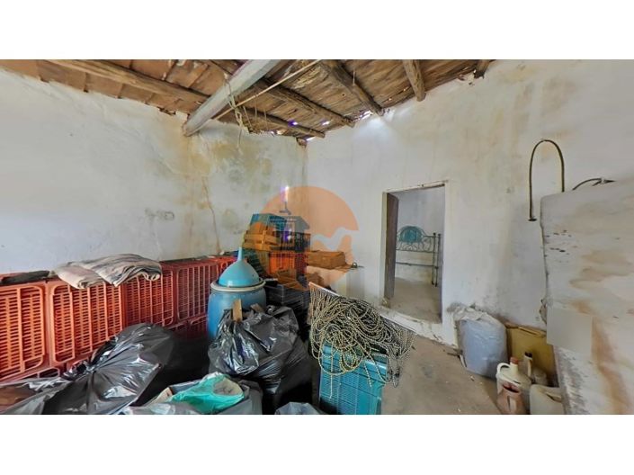 Image No.64-3 Bed House for sale