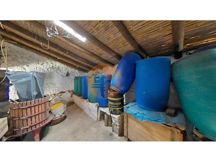 Image No.69-3 Bed House for sale